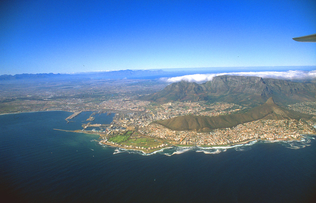 If you’re planning to visit the mother city, check out this handy guide to reaching the summit. Phoebettmh Travel (South Africa) Table Mountain The Landmark of