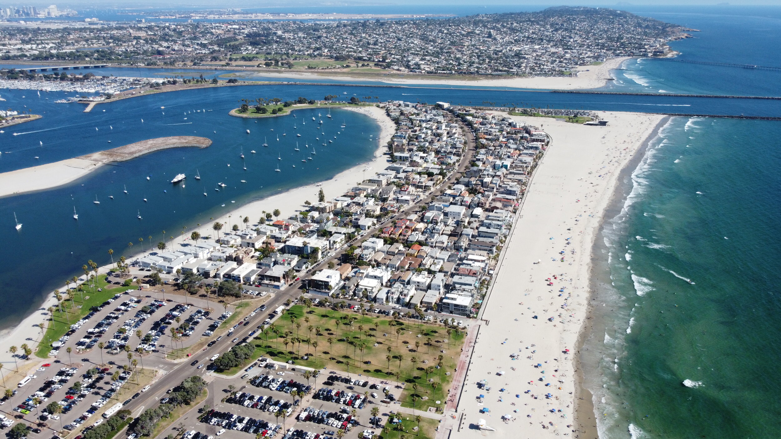 Parking it usually pretty easy here except on hot summer days and summer holidays, arrive early if it is one of these days. San Diego Mission Beach Mansion Holiday Vacation Home AirBnB VRBO